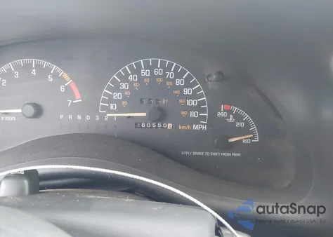 2002 Pontiac Grand Prix Se z USA, uszkodzony, nr VIN 1G2WK52JX2F248235